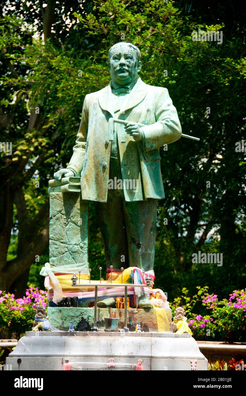Thailand: Khaw Sim Bee (8 April 1857 - 10 Apri 1916), early 20th century Governor of Phuket, Khao Rang (Rang Hill), Phuket Town.  Khaw Sim Bee, also known as Phraya Ratsadanupradit Mahison Phakdi, was governor of Phuket from 1902 until his death in 1916. He is believed to have been the first man to introduce the rubber tree to Thailand.  Phuket, formerly known as Talang and, in Western sources, Junk Ceylon (a corruption of the Malay Tanjung Salang, i.e. 'Cape Salang'), is one of the southern provinces of Thailand. Neighbouring provinces are (from north clockwise) Phang Nga and Krabi. Stock Photo