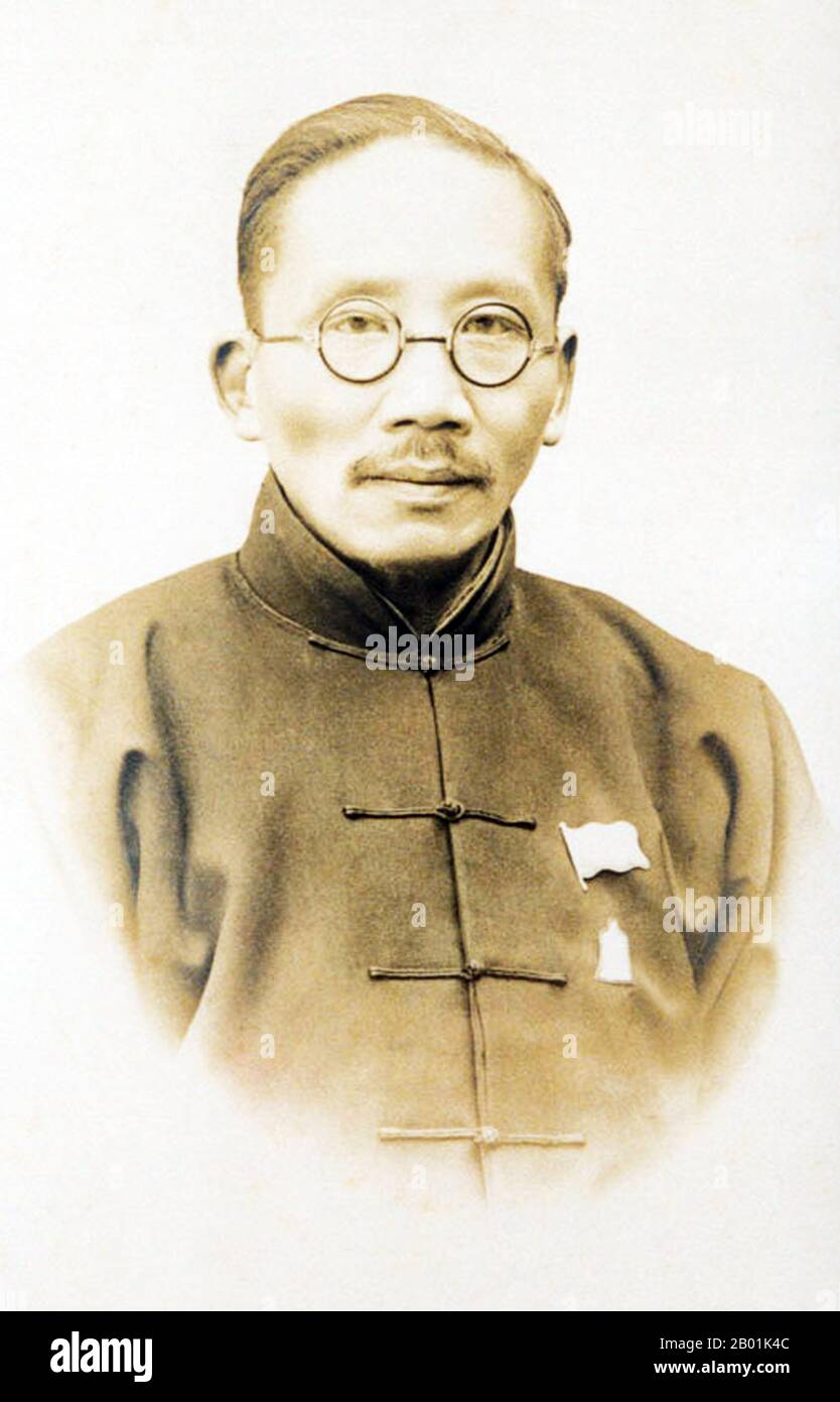 China: Cai Yuanpei (11 January 1868 - 5 March 1940), educator, reformist and revolutionary thinker, c. 1910-1915.  Cai Yuanpei , also spelt Tsai Yuan-Pei/Tsai Yuan-Bet, was a Chinese educator, philosopher, politician, Esperantist and the president of Peking University. He was known for his critical evaluation of Chinese culture that led to the influential May Fourth Movement. In his thinking, Cai was heavily influenced by Anarchism, and he was also involved in the feminist and New Culture Movements. Stock Photo