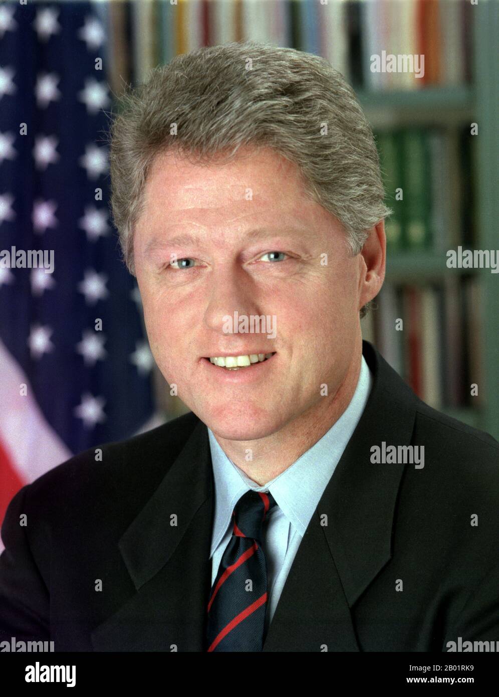 USA: William 'Bill' Clinton (19 August 1946 -), 42nd President of the United States (r. 1993-2001). Official portrait by Bob McNeely, 1 January 1993.  William Jefferson  Clinton (born William Jefferson Blythe III) is an American politician who served as the 42nd President of the United States from 1993 to 2001. Inaugurated at age 46, he was the third-youngest president. He took office at the end of the Cold War, and was the first president of the baby boomer generation. Clinton has been described as a New Democrat. Many of his policies have been attributed to a centrist Third Way philosophy. Stock Photo