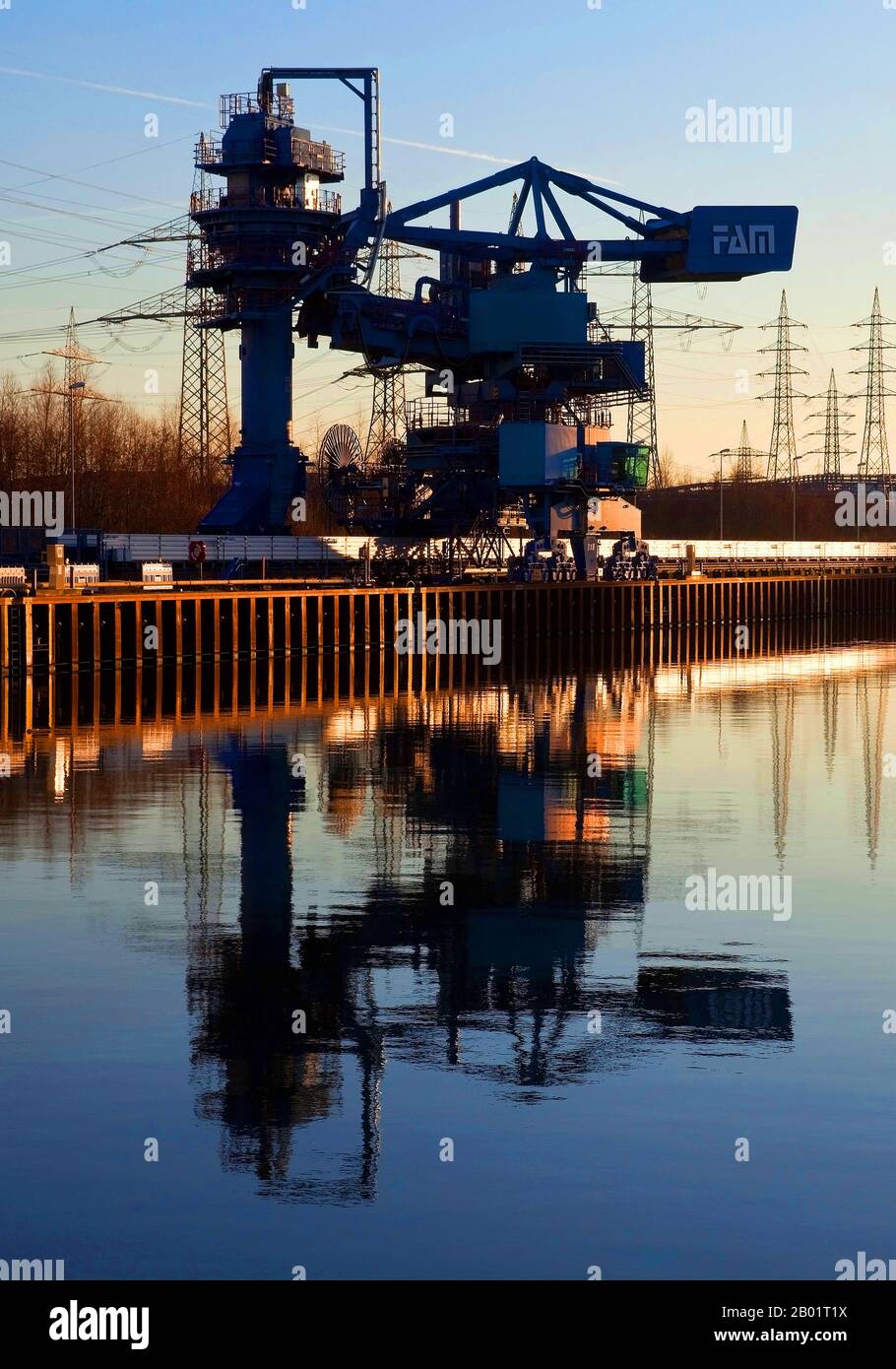 Dortmund-Ems Canal, port of coal-fired power station Datteln, Germany, North Rhine-Westphalia, Ruhr Area, Datteln Stock Photo