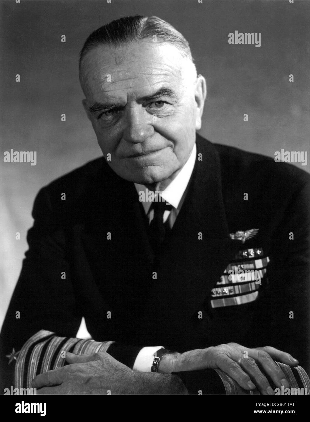 USA: Admiral William Frederick 'Bull' Halsey (30 October 1882 - 16 August 1959), 1945.  Fleet Admiral William Frederick Halsey, Jr. (commonly referred to as 'Bill' or 'Bull' Halsey) was a U.S. Naval officer. He commanded the South Pacific Area during the early stages of the Pacific War against Japan. Later he was commander of the Third Fleet through the duration of hostilities. Stock Photo