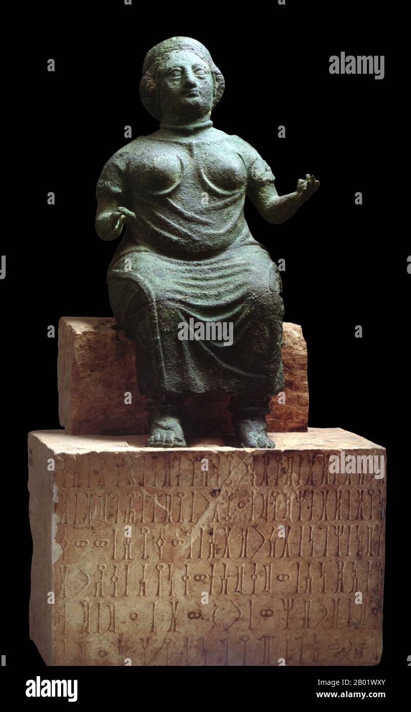 Yemen: Alabaster figurine of a woman styled 'The Lady of Bar'at', Tamna, 2nd century BCE.  South Arabia as a general term refers to several regions as currently recognised, in chief the Republic of Yemen; yet it has historically also included Najran, Jizan, and 'Asir which are presently in Saudi Arabia, and Dhofar presently in Oman. The frontiers of South Arabia as linguistically conceived would include the historic peoples speaking the related South Arabian languages as well as neighbouring dialects of Arabic, and their descendants. Stock Photo