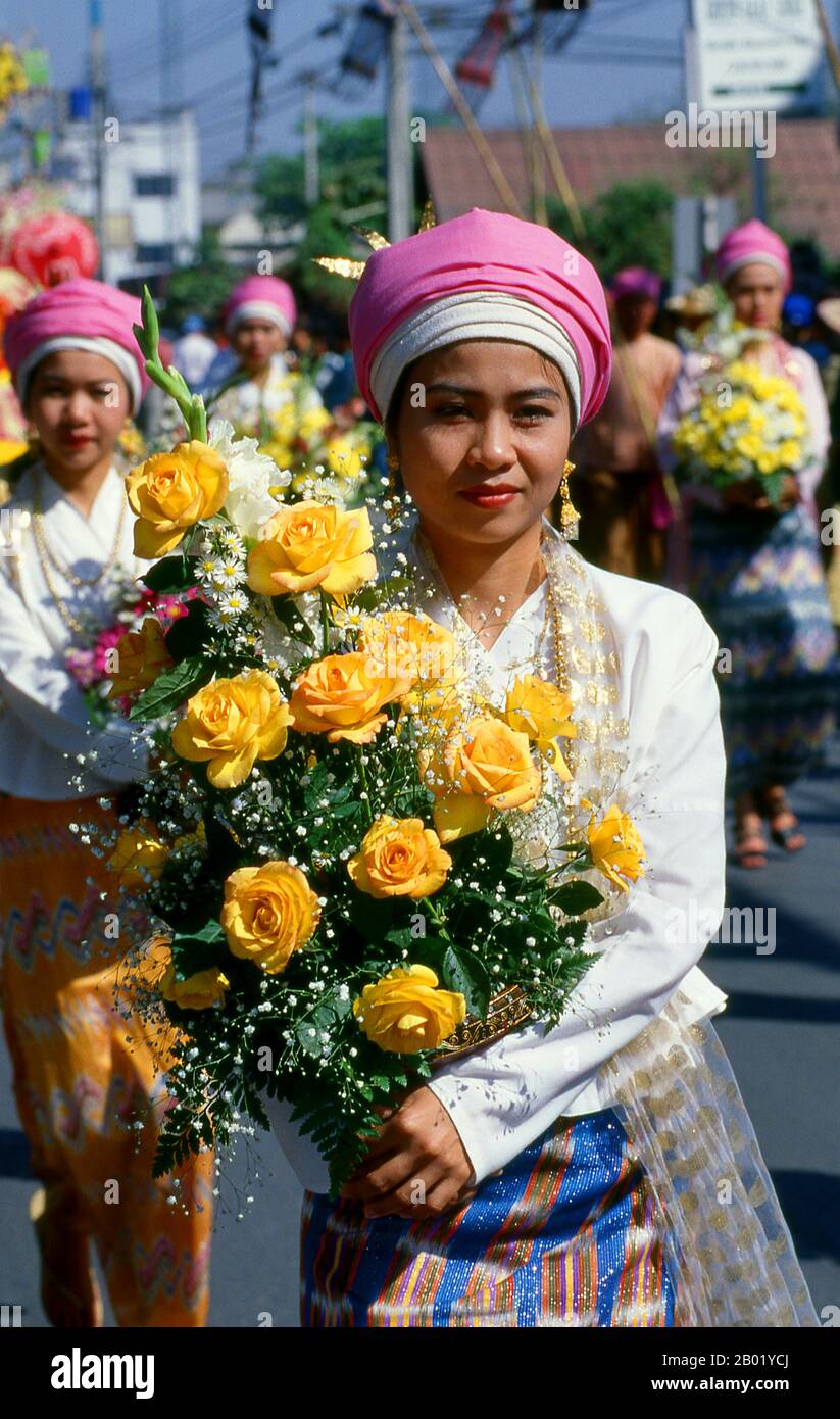 Rose festival photograph hi-res stock photography and images - Alamy