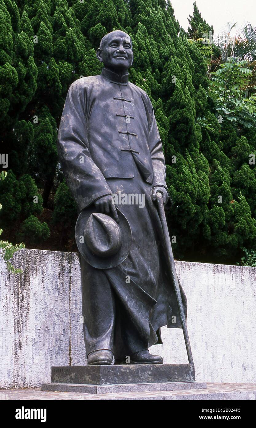 Chinese First Chairman Mao Tse-tung Bronze Statue 13/"H