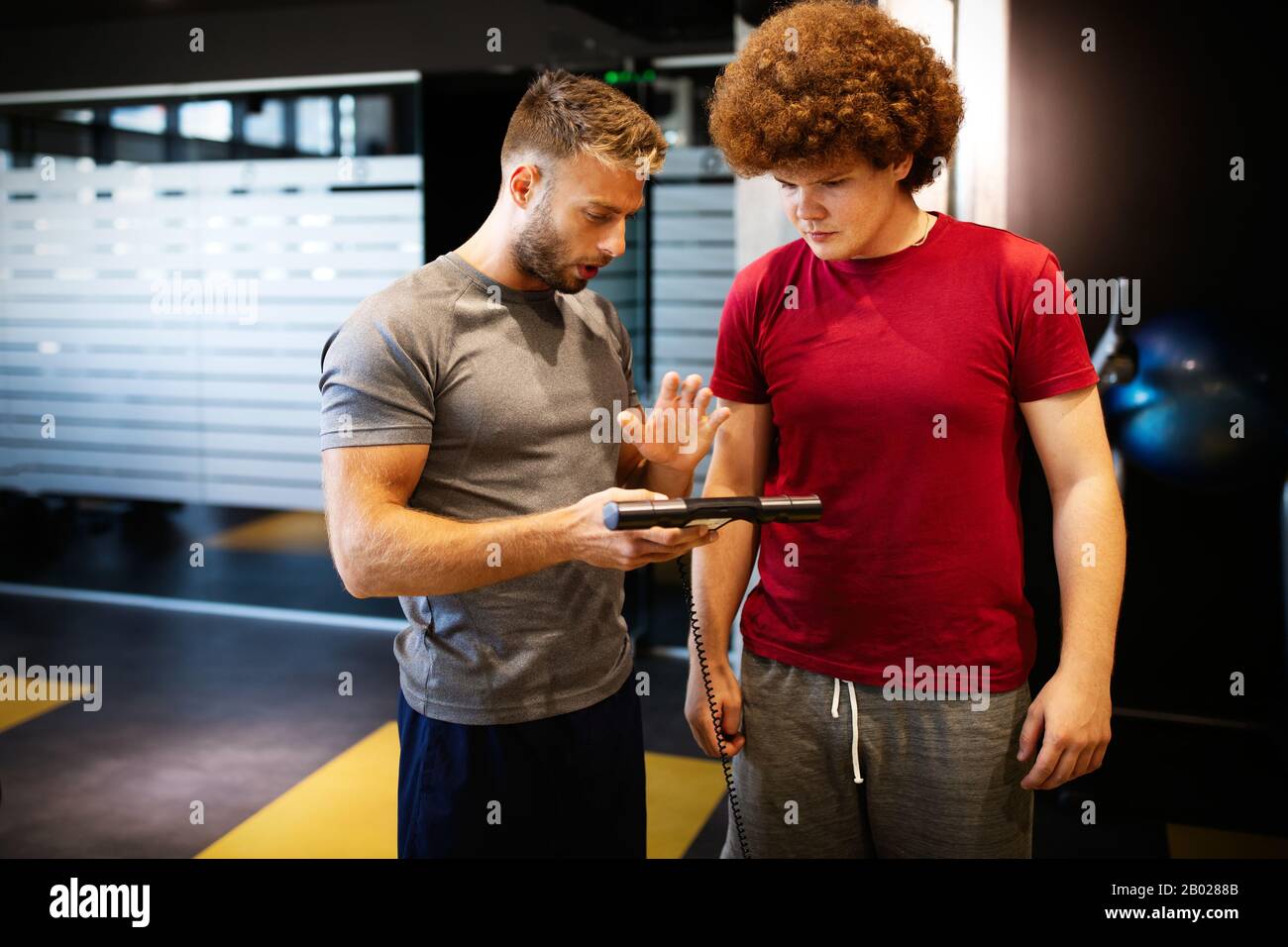 Fat men gym hires stock photography and images Alamy