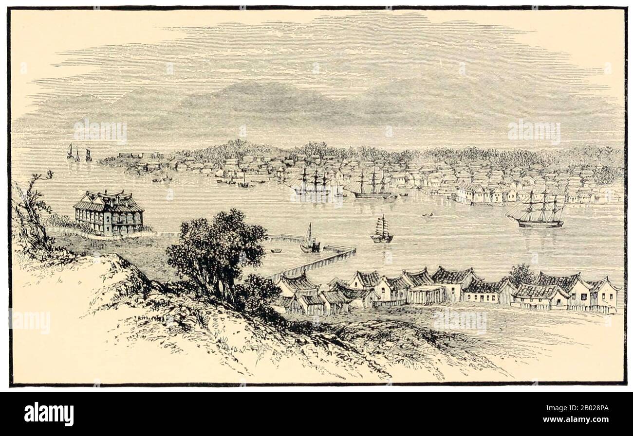 During the First Opium War between Britain and China, the British captured the city in the Battle of Amoy on 26 August 1841. Xiamen was one of the five Chinese treaty ports opened by the Treaty of Nanking (1842) at the end of the war.  As a result, it was an early entry point for Protestant missions in China. European settlements were concentrated on the islet of Gulangyu off the main island of Xiamen. Today, Gulangyu is known for colonial architecture and the tradition of piano-playing and organized sports. Stock Photo