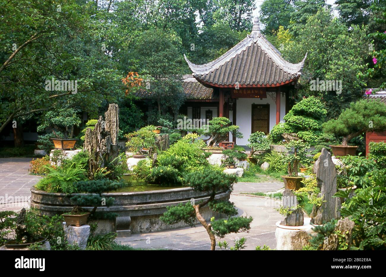 Du Fu Du Fǔ Wade Giles Tu Fu 712 770 Was A Prominent Chinese Poet Of The Tang Dynasty Along With Li Bai Li Bo He Is Frequently Called The Greatest Of The Chinese