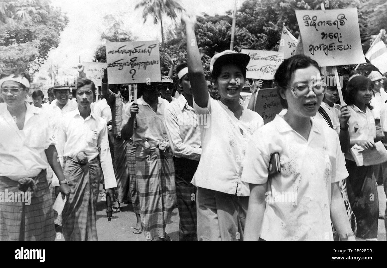 Myanmar 8888 Black and White Stock Photos & Images - Alamy
