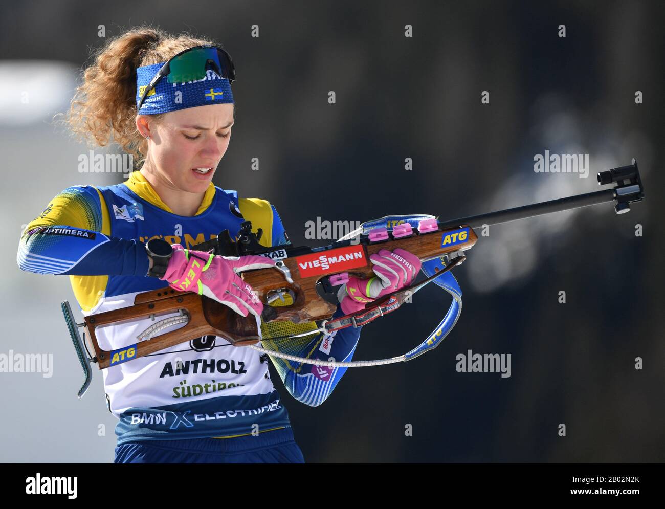 Antholz, Italy. 18th Aug, 2017. Biathlon: World Championship, 15 km singles, women. Hanna Öberg from Sweden shooting before the competition. Credit: Hendrik Schmidt/dpa/Alamy Live News Stock Photo