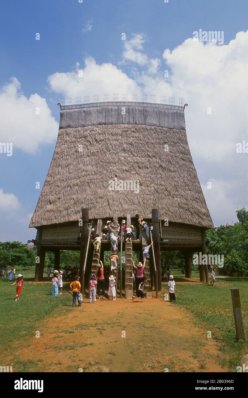 Mon khmer family hires stock photography and images Alamy