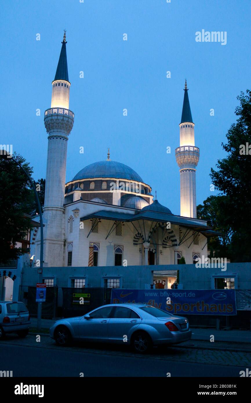 Sehitlik-Moschee, Berlin-Tempelhof. Stock Photo