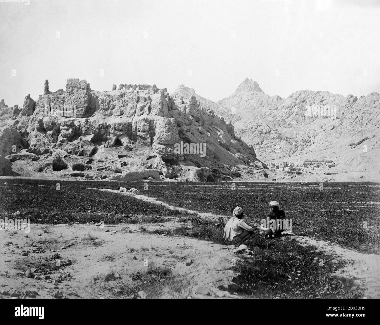 Old Kandahar (locally known as Zorr Shaar) was originally laid out by