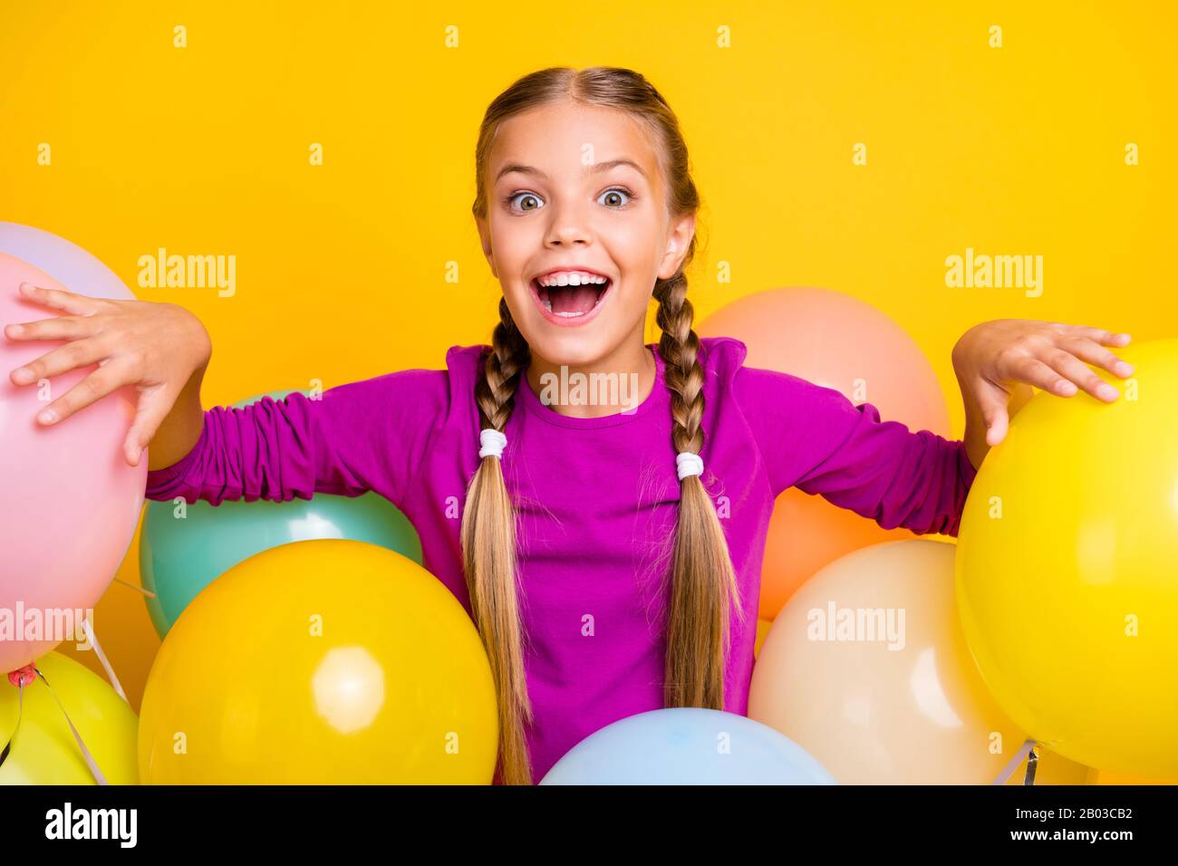 Over excited pre teen girl hi-res stock photography and images - Alamy