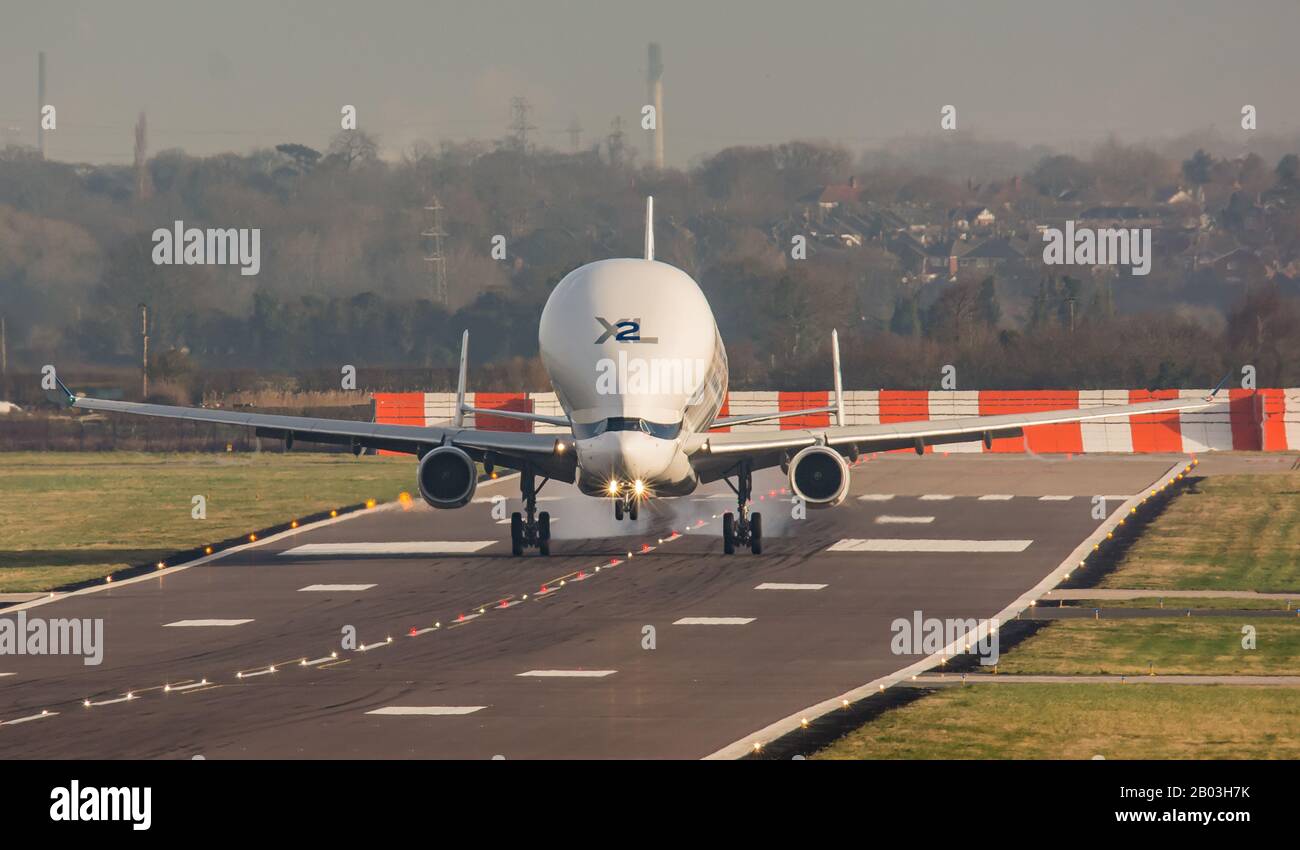 airbus-beluga-xl-landing-at-airbus-broughton-cheshire-stock-photo-alamy