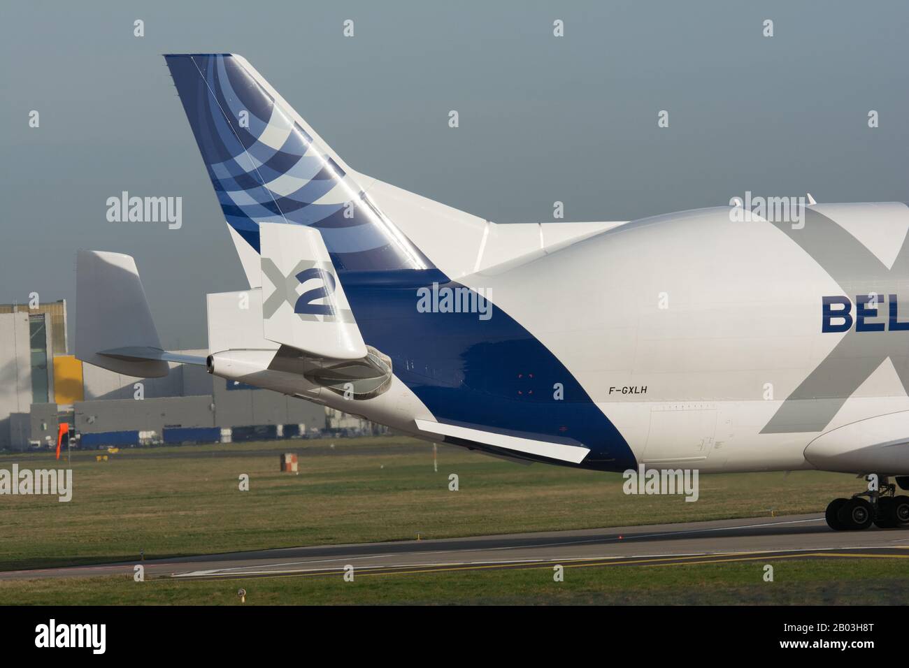 airbus-beluga-xl-landing-at-airbus-broughton-cheshire-stock-photo-alamy