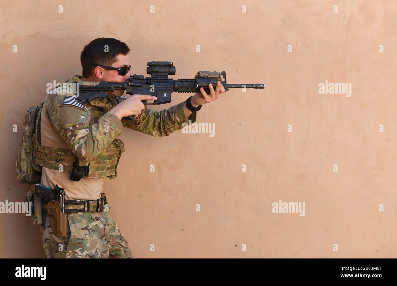 U.S. Air Force Senior Airman Steven Chaney, 409th Expeditionary Security Forces Squadron Response Force, conducts building clearing procedures during a close quarters battle refresher course at Nigerian Air Base 201 February 5, 2020 in Agadez, Niger. Stock Photo