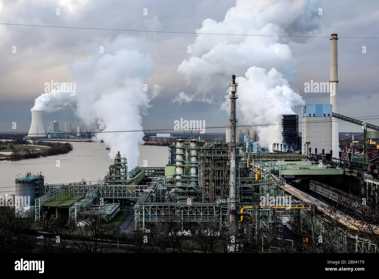 Duisburg, Ruhr Area, North Rhine-Westphalia, Germany - ThyssenKrupp Steel Europe, KBS coking plant Schwelgern am Rhein in Duisburg-Marxloh, at the bac Stock Photo