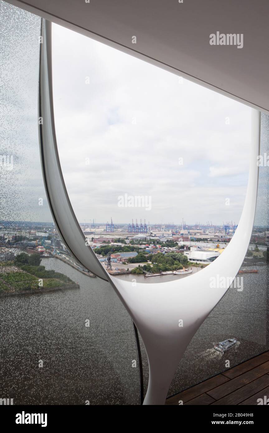 Elbphilharmonie Fenster High Resolution Stock Photography and Images - Alamy