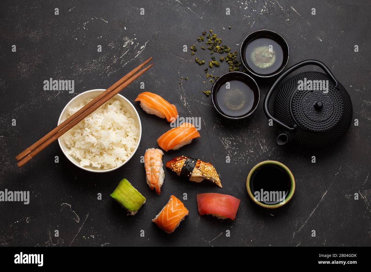 Japanese dishes set Stock Photo Alamy