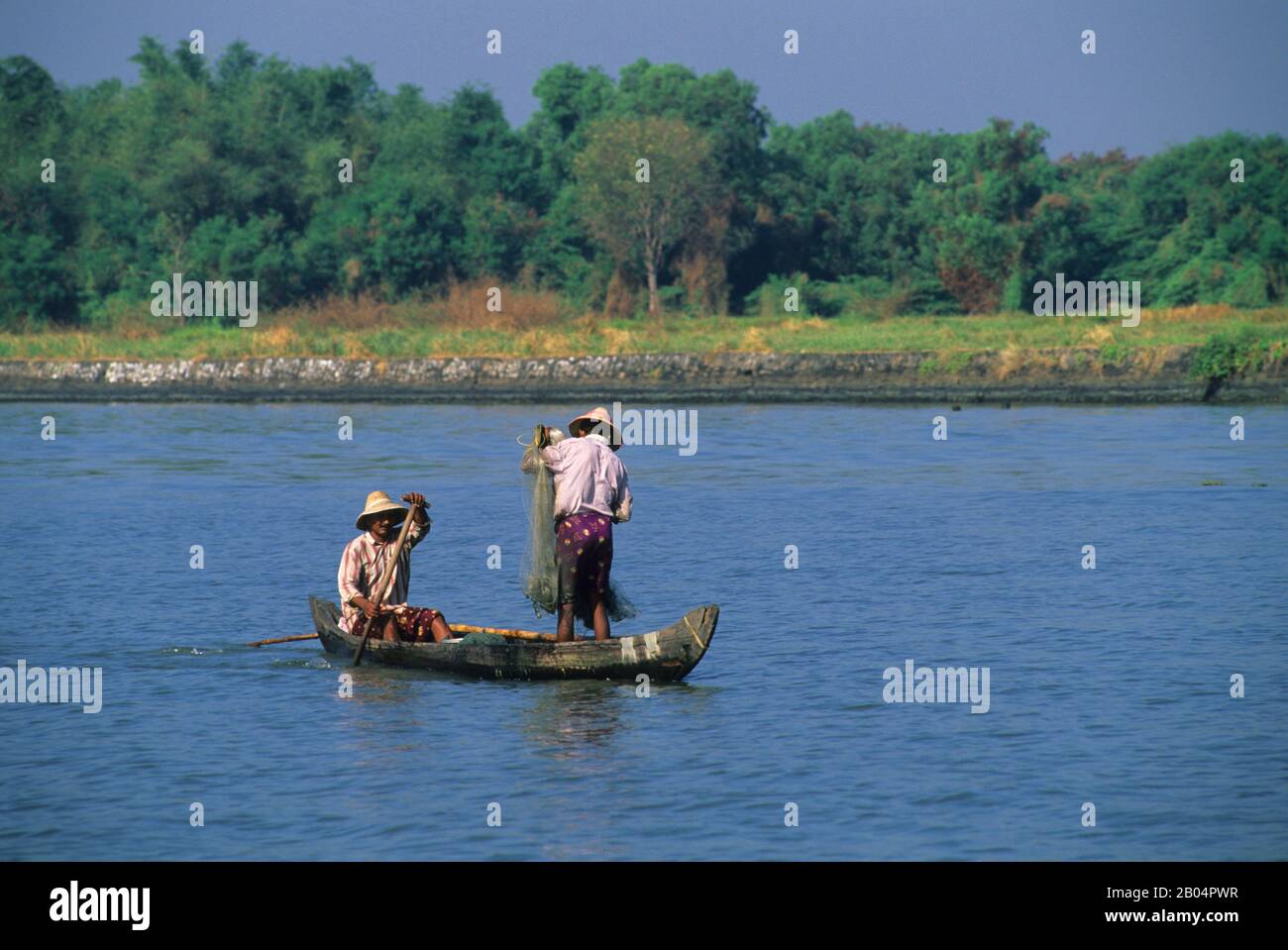 Chinese wooden boat hi-res stock photography and images - Alamy