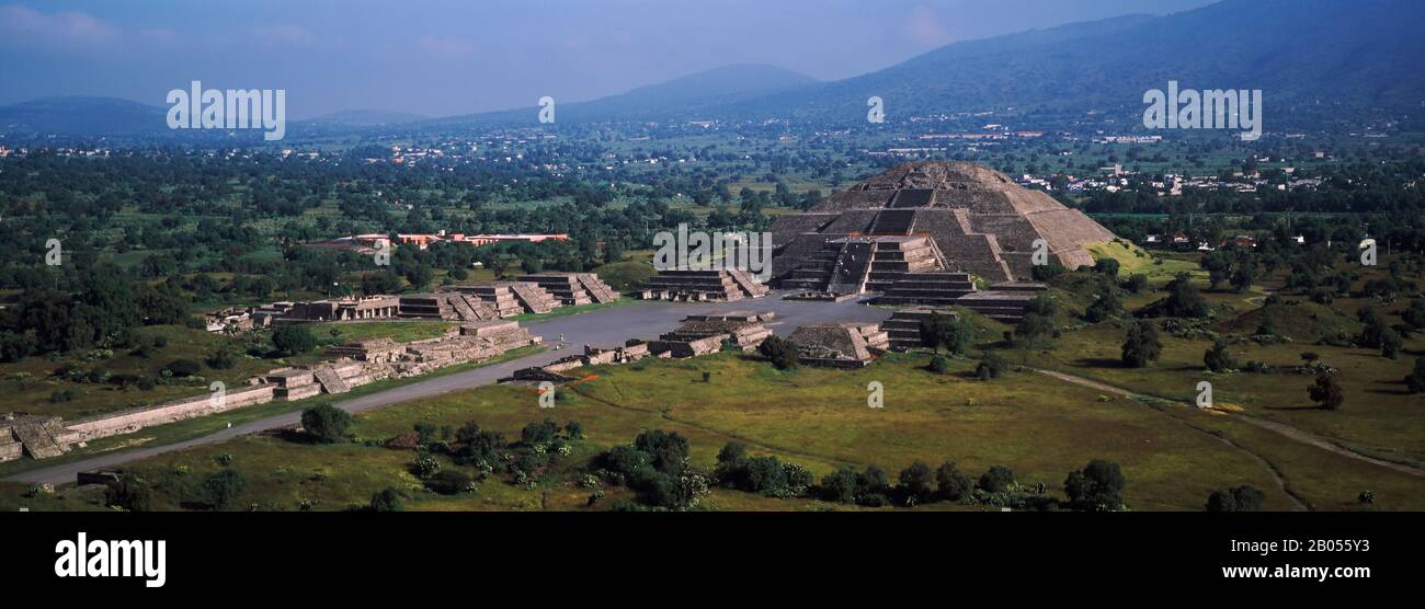 Pyramid on a landscape, Moon Pyramid, Teotihuacan, Mexico City, Mexico Stock Photo