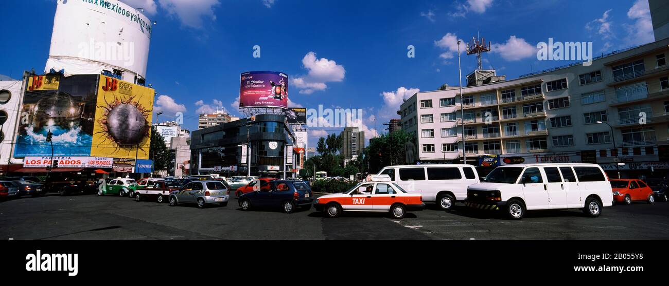 Traffic on a road, Polanco District, Mexico City, Mexico Stock Photo