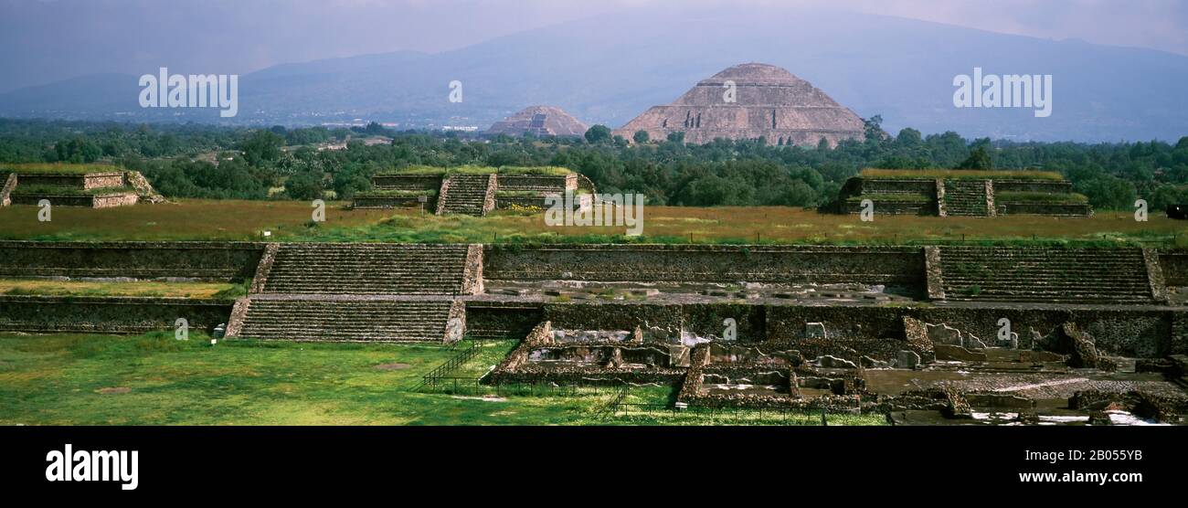 Ruins of a pyramid, Pyramid of the Sun, Teotihuacan, Mexico City, Mexico Stock Photo