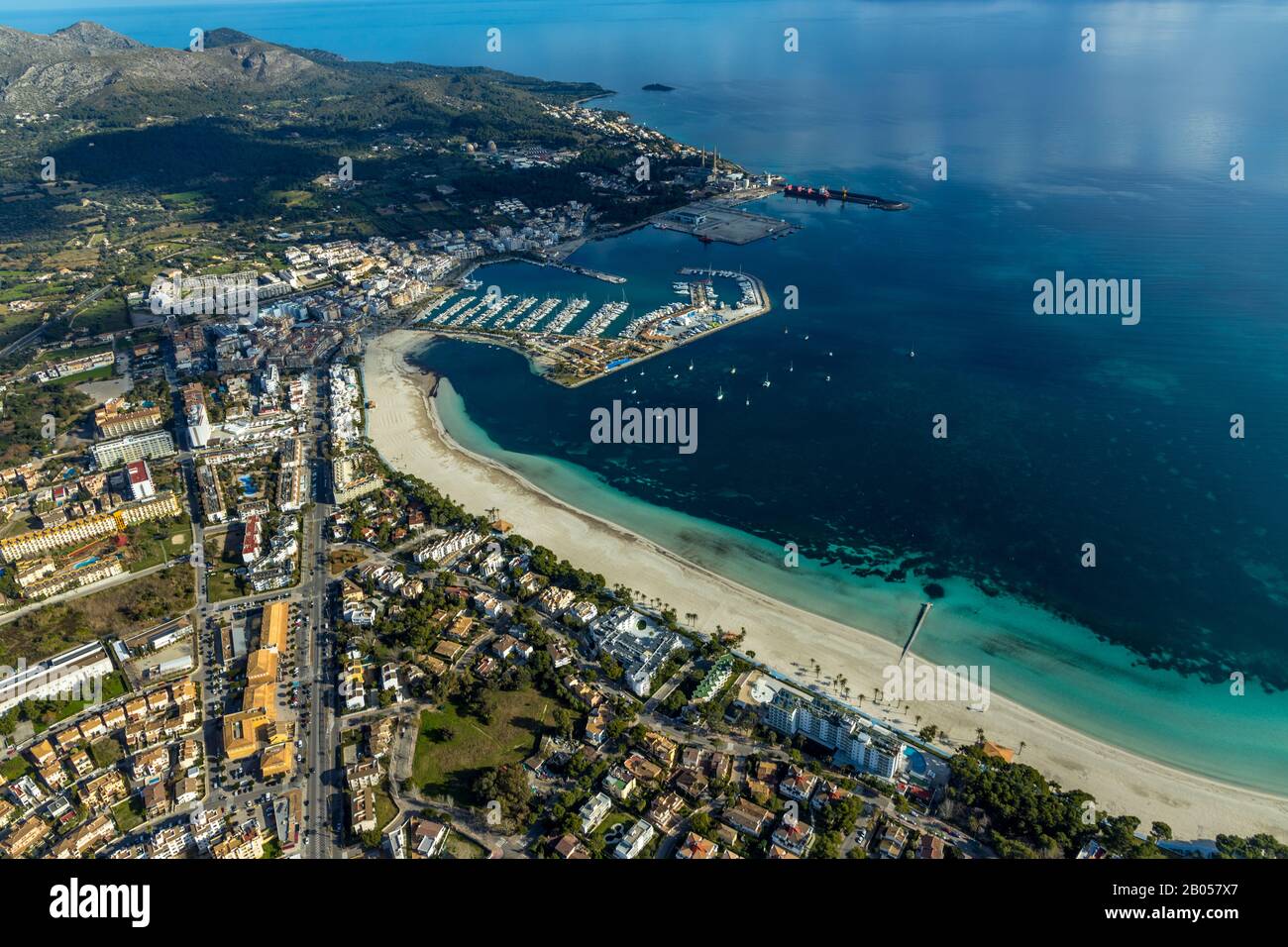 Aerial view, Port d'Alcúdia, Bay of Alcúdia, beach and port, hotel facilities, Alcúdia, Europe, Balearic Islands, Spain, Mallorca, Badia d'Alcúdia, Ba Stock Photo