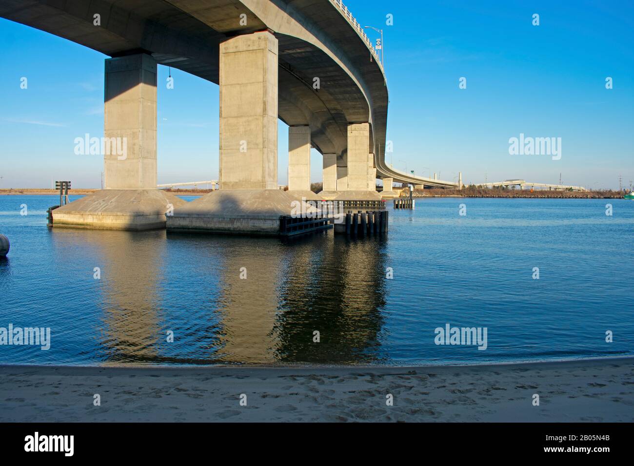 Bridge on the sea hires stock photography and images Alamy