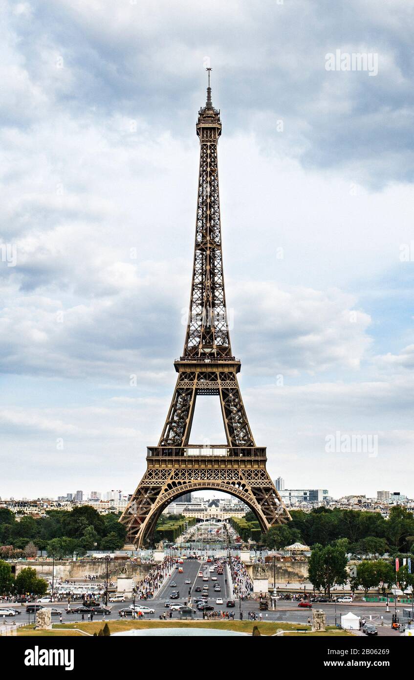 The Eiffel Tower on the Champ de Mars viewed from the Trocadero, Paris, France Stock Photo