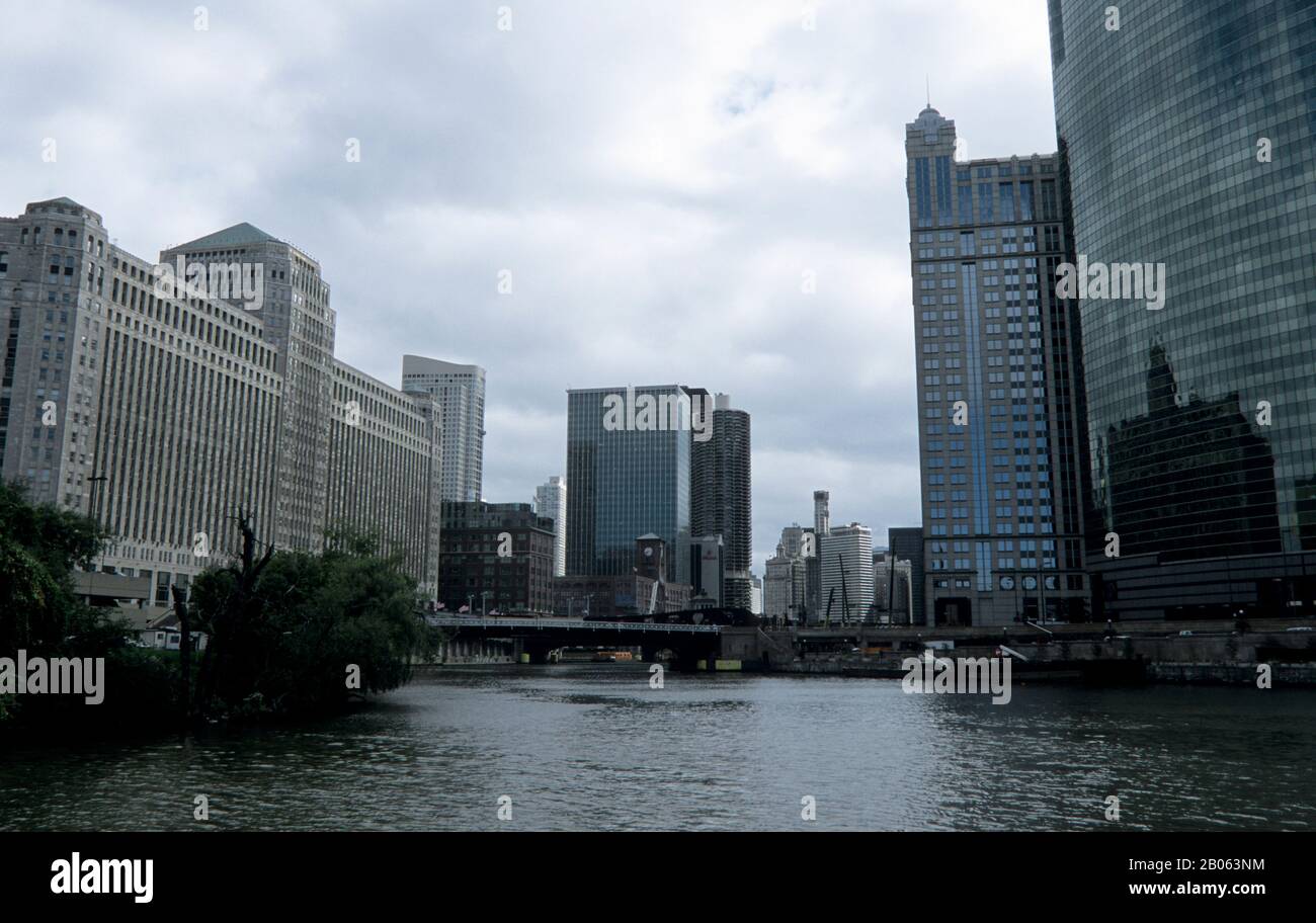 Chicago river great lakes hi-res stock photography and images - Alamy