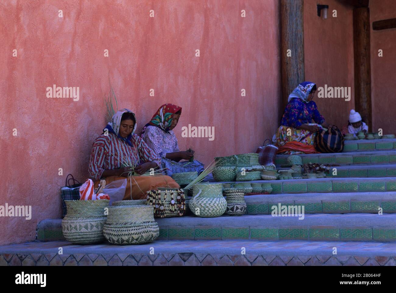 Mexican indian women hi-res stock photography and images - Alamy