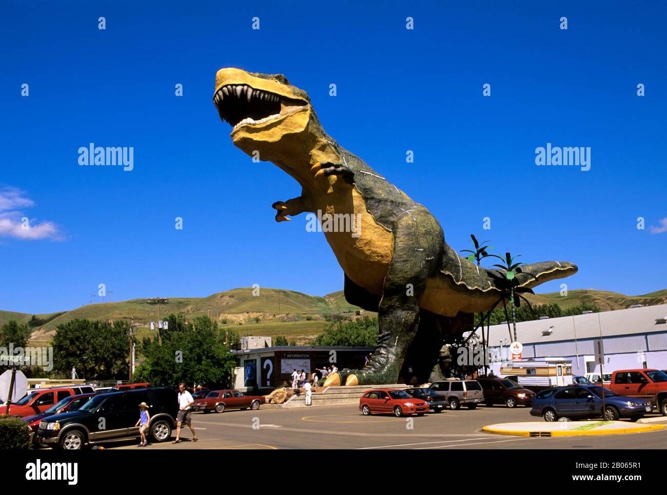 CANADA, ALBERTA, DRUMHELLER, WORLD'S LARGEST DINOSAUR STATUE Stock