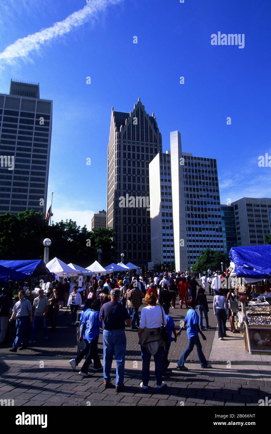 USA, MICHIGAN, DETROIT, RIVERFRONT, FESTIVAL Stock Photo Alamy