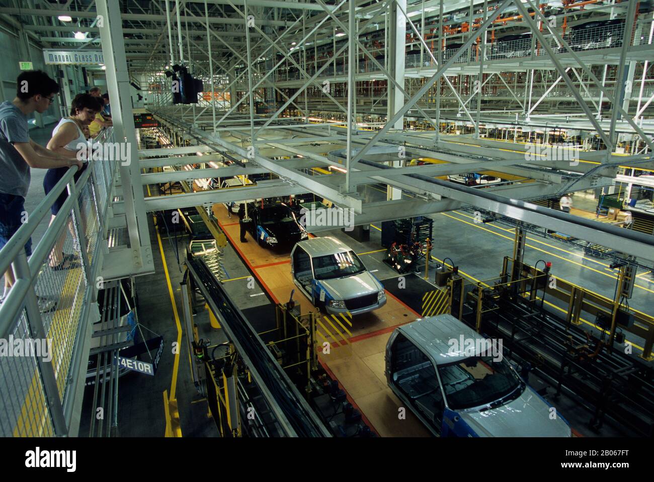 USA, MICHIGAN, NEAR DETROIT, DEARBORN, FORD ROUGE FACTORY TOUR, ASSEMBLY PLANT Stock Photo