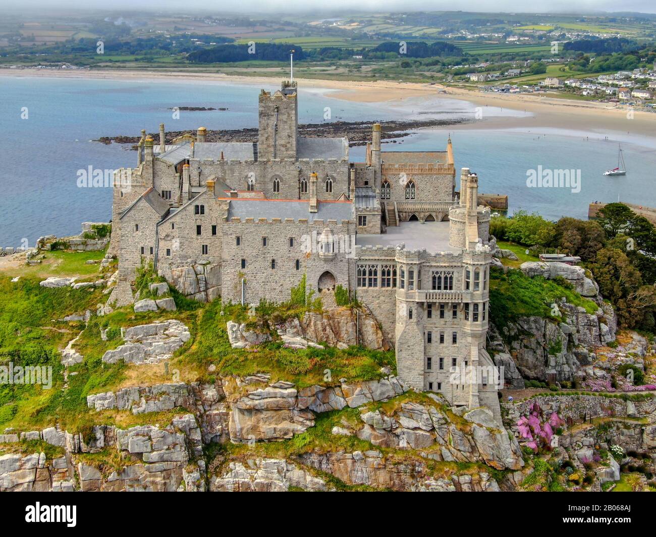 St Michael S Mount Is A Small Tidal Island In Mount S Bay Cornwall England United Kingdom Castle And Chapel On The Top Of The Mount September 22nd 2020 Stock Photo Alamy