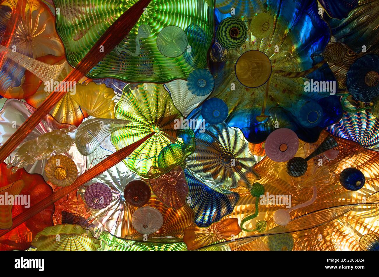 USA, WASHINGTON STATE, MUSEUM OF GLASS, CHIHULY BRIDGE OF GLASS