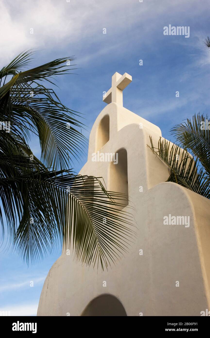 playa del carmen catholic church 5th avenue
