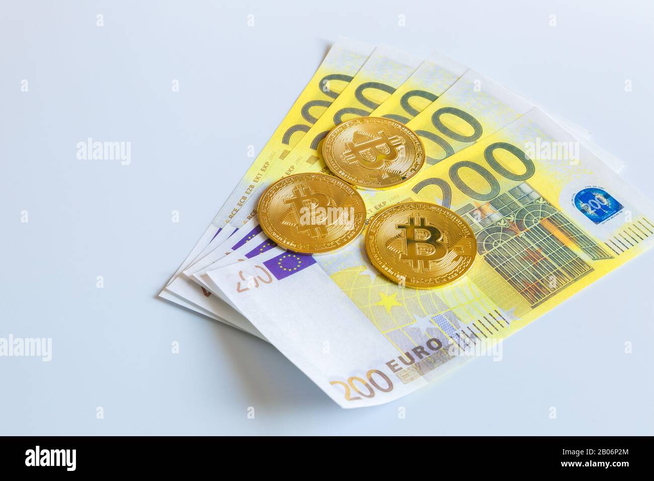 Gold Bitcoin on 200 Euro banknote. For European Digital Single Market,  Bitcoin-Euro exchange rate, EU e-commerce, EU Bitcoin regulation, Bitcoin  surge Stock Photo - Alamy