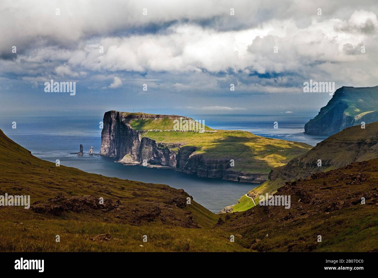 northeastern coast of  Eysturoy in the North Atlantic Ocean sean from Streymoy, Faroe Islands, Streymoy Stock Photo