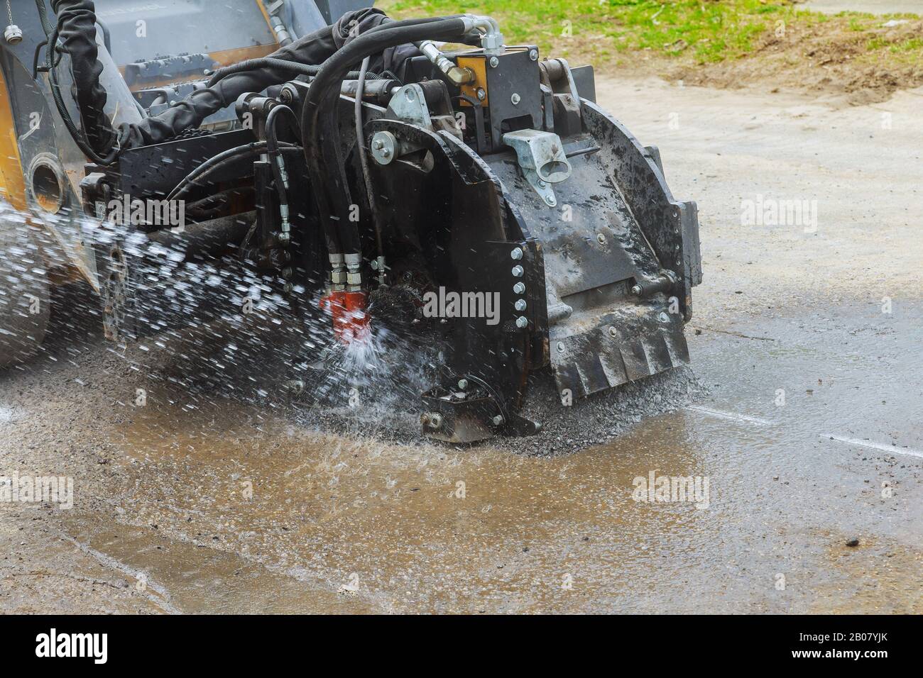 Machine for removing asphalt hi-res stock photography and images - Alamy
