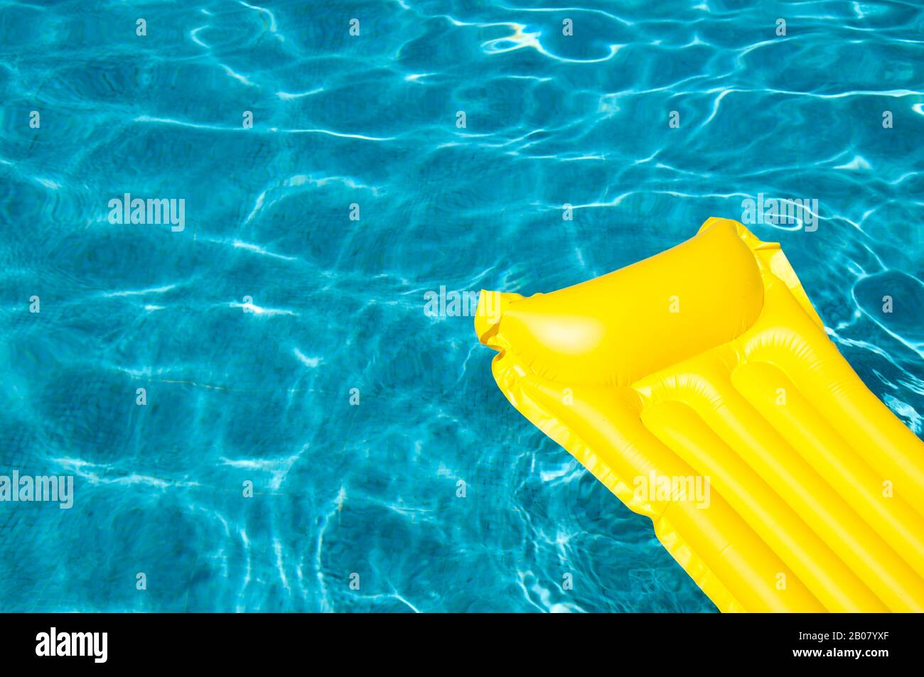 Lilo floating hi-res stock photography and images - Alamy
