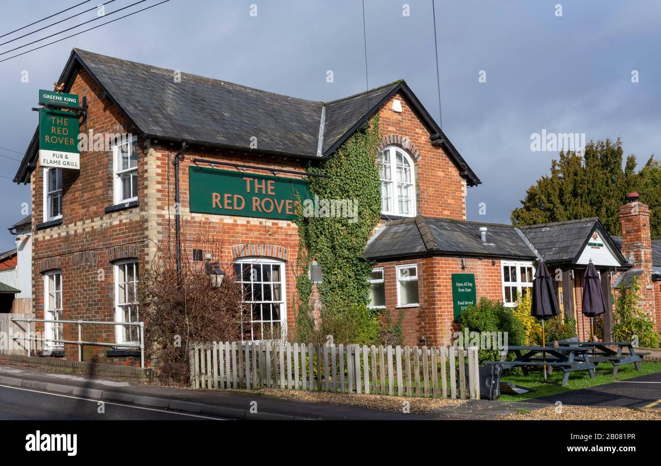 The Red Rover public house - a Greene King public house - Salisbury Road, West Wellow, Hampshire, England, UK Stock Photo