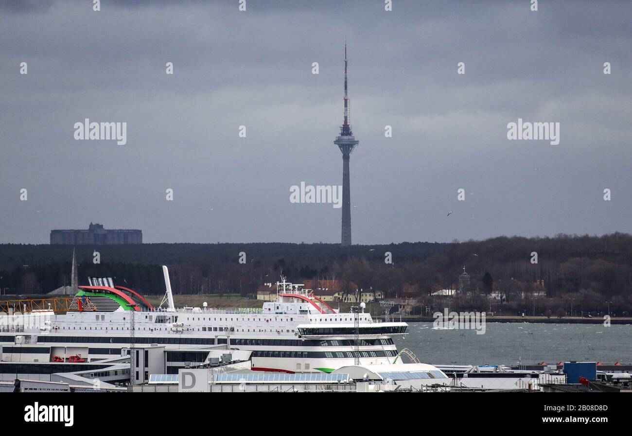 Tallinn Tv Tower Stock Photos Tallinn Tv Tower Stock Images Alamy