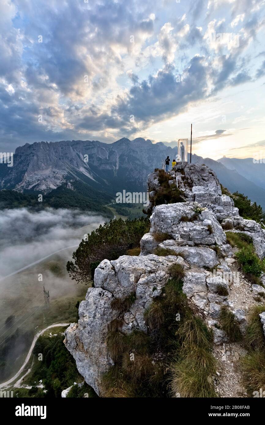 The top of Mount La Sisilla. On the left below the Campogrosso Pass. In the background the Carega ridge. Piccole Dolomiti, Veneto, Italy. Stock Photo
