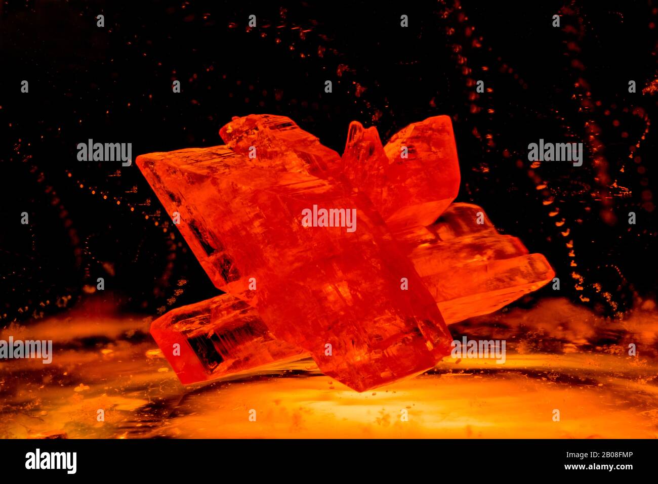 macro image of tiny orange crystal of potassium dichromate Stock Photo Alamy