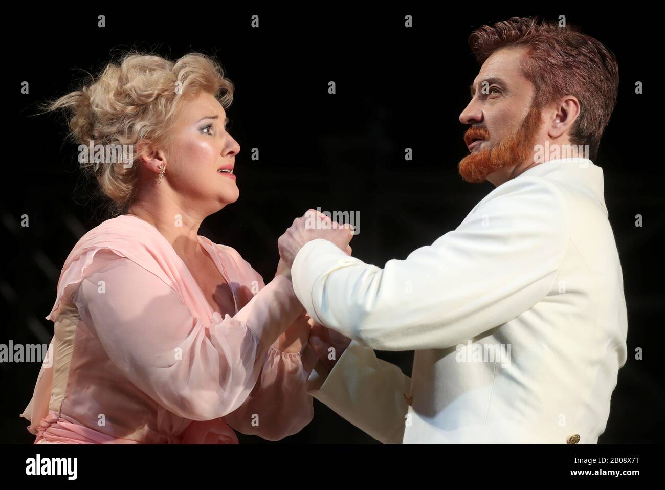 Rehearse A Scene At High Resolution Stock Photography And Images Alamy alamy