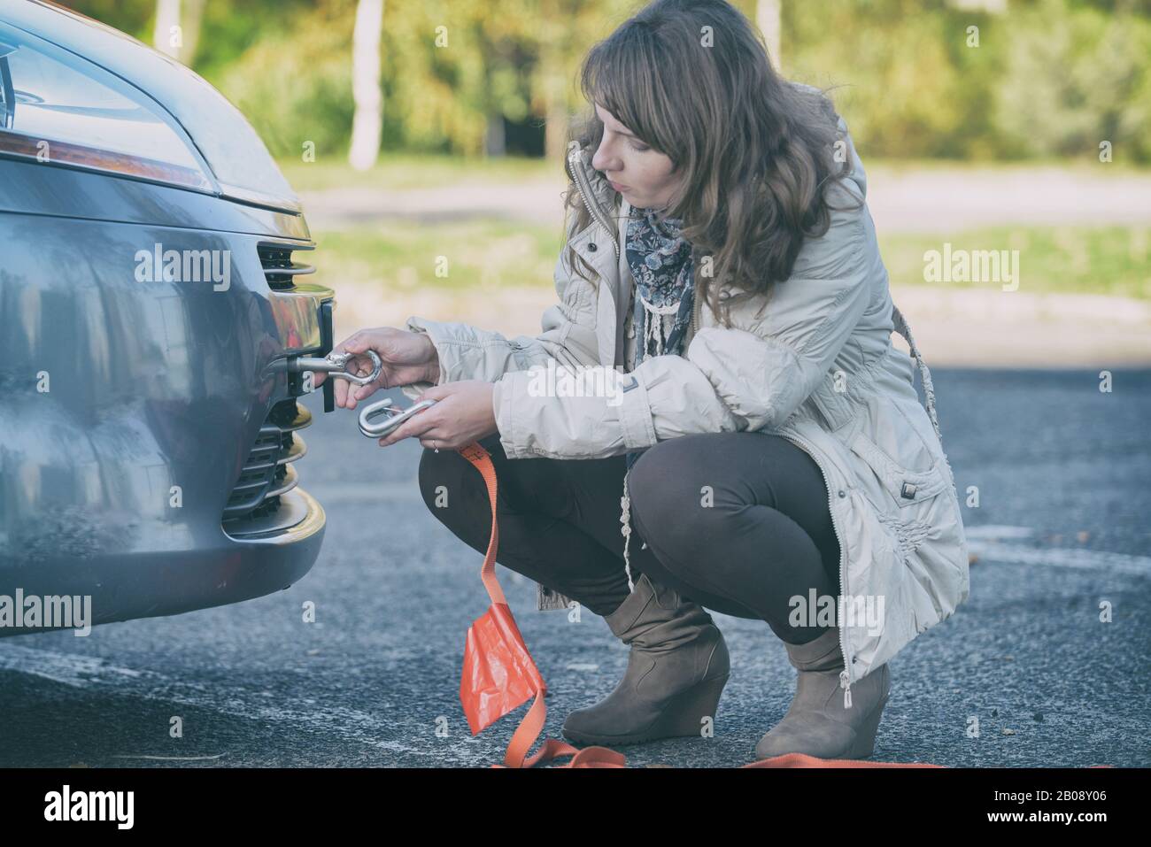 Tow rope car hi-res stock photography and images - Page 3 - Alamy