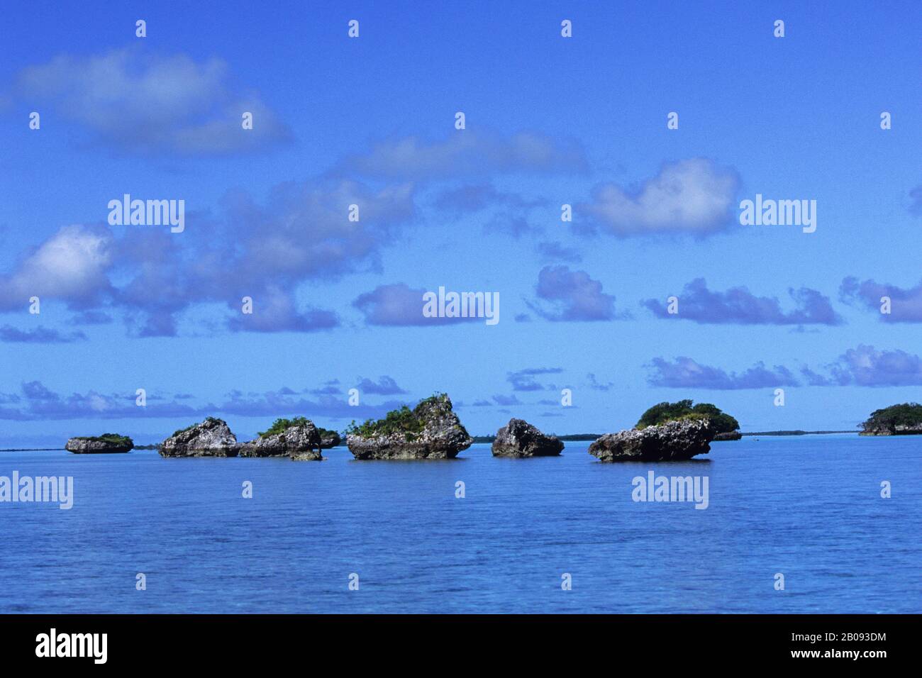 SEYCHELLES, ALDABRA IS., WORLD'S LARGEST ATOLL, INSIDE ATOLL Stock ...