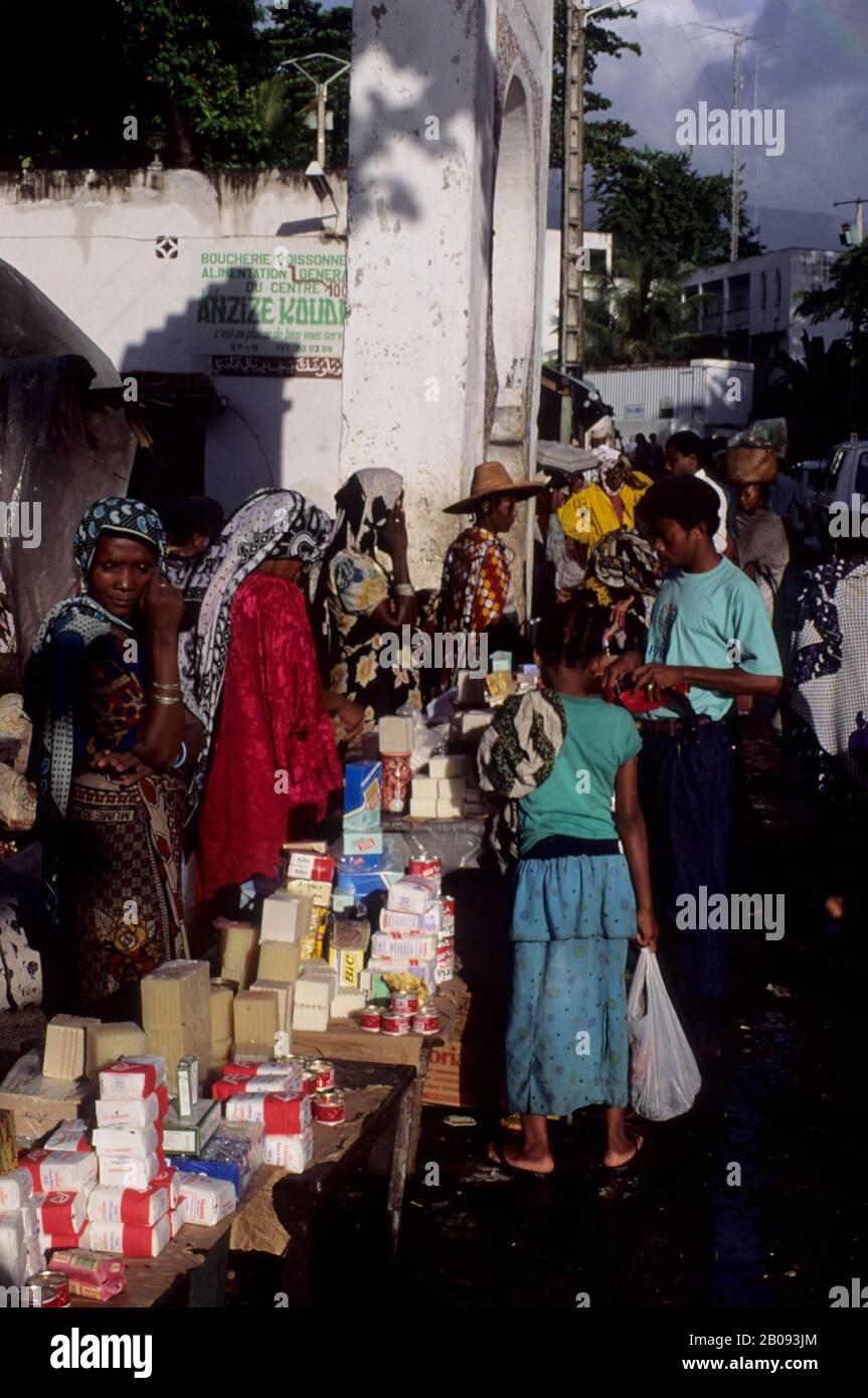 COMORO ISLAND, GRAND COMORE, MORONI, OLD MARKET, MARKET SCENE Stock Photo